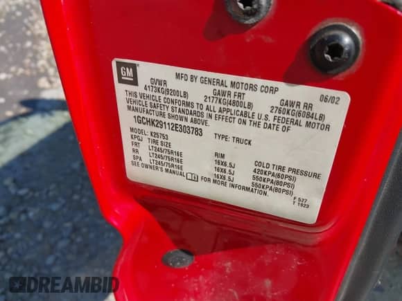 2002 Chevrolet Silverado 2500HD LT с VIN 1GCHK29112E303783, выставлен на аукционе IAAI как лот 42798214 с пробегом Не указан миль и . История ставок и продаж доступна на DreamBid. Изображение 9.