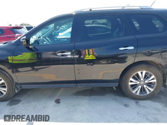 2017 Nissan Pathfinder S with VIN 5N1DR2MN7HC908119, listed as a IAAI auction lot 43152240 with 194,083 mi miles and . Bid and sale history available at DreamBid. Image 15.