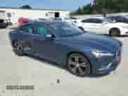 2020 Volvo S60 Inscription с VIN 7JRA22TL4LG064281, выставлен на аукционе Copart как лот 71665155 с пробегом 65 304 миль миль и Списание • Salvage title. История ставок и продаж доступна на DreamBid. Изображение 4.