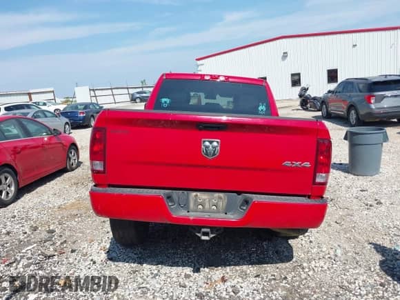 2020 Ram 1500 Tradesman with VIN 3C6RR7KT6LG299417, listed as a IAAI auction lot 43165780 with 93,810 mi miles and . Bid and sale history available at DreamBid. Image 16.