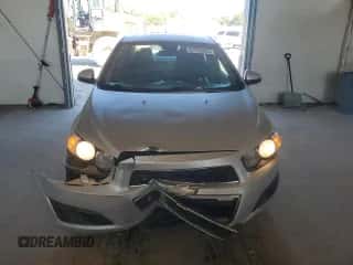 2012 Chevrolet Sonic LT с VIN 1G1JC5SH6C4119222, выставлен на аукционе Copart как лот 81915325 с пробегом 140 917 миль миль и Списание • Salvage title. История ставок и продаж доступна на DreamBid. Изображение 5.