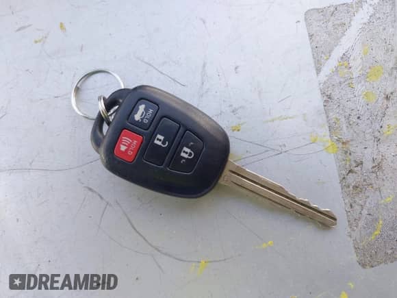 2012 Toyota Camry L with VIN 4T1BF1FK0CU539653, listed as a IAAI auction lot 43395673 with 210,211 mi miles and . Bid and sale history available at DreamBid. Image 11.