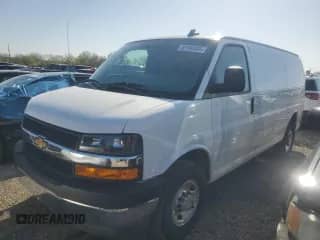 2024 Chevrolet Express Cargo с VIN 1GCWGAF76R1103432, выставлен на аукционе Copart как лот 50196405 с пробегом 15 096 миль миль и Списание • Salvage title. История ставок и продаж доступна на DreamBid. Изображение 1.
