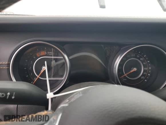 2021 Jeep Wrangler Unlimited Sahara High Altitude with VIN 1C4HJXEM2MW539162, listed as a Copart auction lot 81985614 with Not provided miles and Salvage title. Bid and sale history available at DreamBid. Image 9.