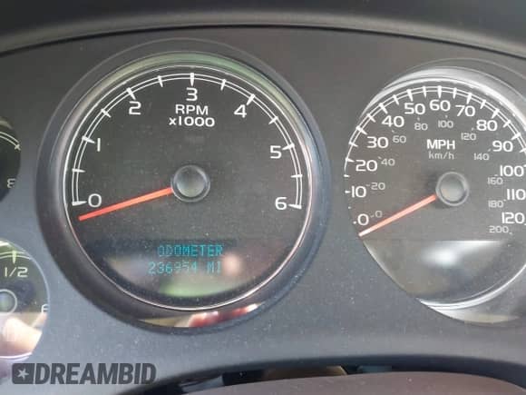 2010 Chevrolet Tahoe LTZ с VIN 1GNUCCE0XAR195113, выставлен на аукционе IAAI как лот 43344971 с пробегом 236 954 миль миль и . История ставок и продаж доступна на DreamBid. Изображение 7.
