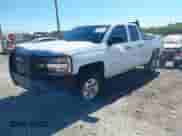 2015 Chevrolet Silverado 2500HD Work Truck z VIN 1GC2KUEG1FZ121236, wystawiony jako IAAI lot #43466359 z przebiegiem 168 338 mil mil oraz . Historia ofert i sprzedaży dostępna na DreamBid. Obrazek 2.