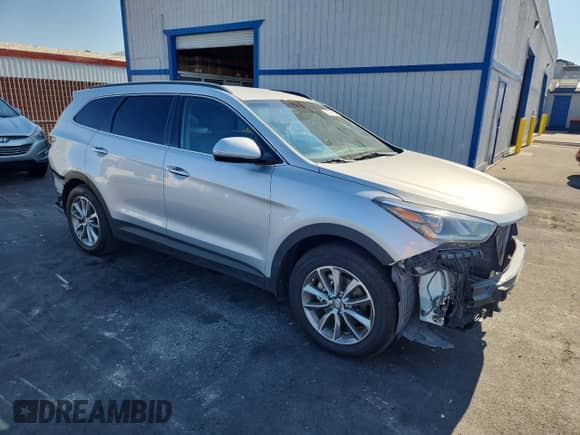 2019 Hyundai Santa Fe SE с VIN KM8SN4HF5KU303079, выставлен на аукционе Copart как лот 68284585 с пробегом 97 669 миль миль и Списание • Salvage title. История ставок и продаж доступна на DreamBid. Изображение 4.