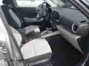 2025 Hyundai Venue SEL с VIN KMHRC8A38SU376877, выставлен на аукционе IAAI как лот 43363036 с пробегом 1 844 миль миль и . История ставок и продаж доступна на DreamBid. Изображение 5.