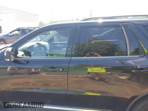 2014 Dodge Durango Limited with VIN 1C4RDHDG2EC299773, listed as a IAAI auction lot 42845788 with 147,732 mi miles and . Bid and sale history available at DreamBid. Image 14.