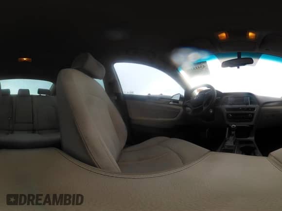 2015 Hyundai Sonata Limited with VIN 5NPE34AF1FH048335, listed as a IAAI auction lot 43415396 with 354,053 mi miles and . Bid and sale history available at DreamBid. Image 18.