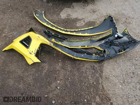 2018 Chevrolet Camaro 1SS с VIN 1G1FF1R72J0177142, выставлен на аукционе Copart как лот 65775735 с пробегом 76 844 миль миль и Списание • Salvage title. История ставок и продаж доступна на DreamBid. Изображение 12.