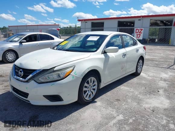 2016 Nissan Altima S z VIN 1N4AL3AP2GC258737, wystawiony jako IAAI lot #43444206 z przebiegiem 186 071 mil mil oraz . Historia ofert i sprzedaży dostępna na DreamBid. Obrazek 17.
