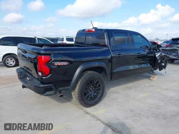 2024 Chevrolet Colorado 4WD Trail Boss с VIN 1GCPTEEK2R1309151, выставлен на аукционе IAAI как лот 43079047 с пробегом 10 366 миль миль и . История ставок и продаж доступна на DreamBid. Изображение 4.
