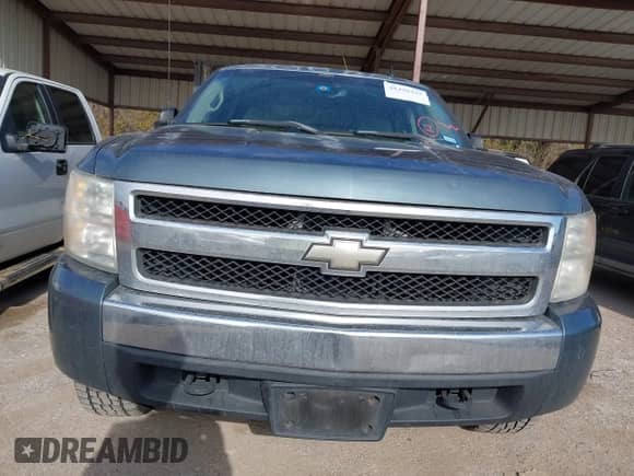 2007 Chevrolet Silverado 1500 1LT with VIN 2GCEC19J571562893, listed as a IAAI auction lot 41420449 with 246,613 mi miles and . Bid and sale history available at DreamBid. Image 6.