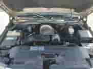 2006 Chevrolet Silverado 1500 Work Truck z VIN 1GCEC19VX6Z214600, wystawiony jako Copart lot #70415005 z przebiegiem 254 222 mil mil oraz Czysty tytuł • Clean title. Historia ofert i sprzedaży dostępna na DreamBid. Obrazek 11.