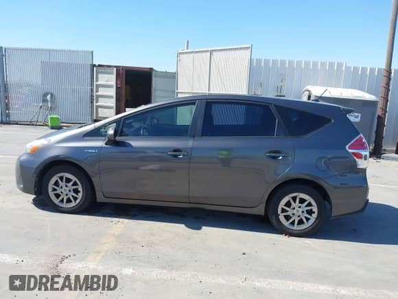 2015 Toyota Prius Two с VIN JTDZN3EU9FJ035614, выставлен на аукционе IAAI как лот 42713343 с пробегом 132 365 миль миль и . История ставок и продаж доступна на DreamBid. Изображение 14.