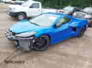 2025 Chevrolet Corvette 1LT z VIN 1G1YA3D48S5108024, wystawiony jako IAAI lot #42469678 z przebiegiem 2 859 mil mil oraz . Historia ofert i sprzedaży dostępna na DreamBid. Obrazek 19.