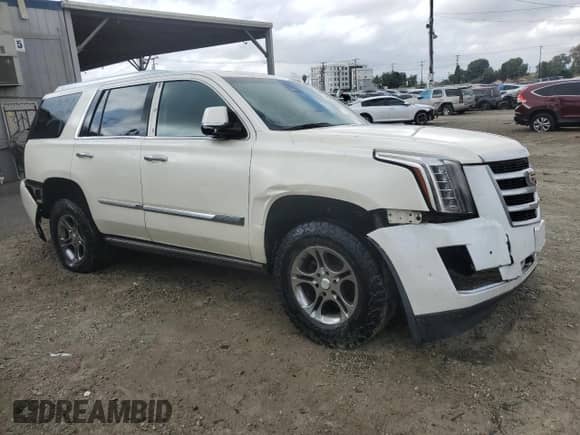 2015 Cadillac Escalade Premium z VIN 1GYS4NKJ7FR675519, wystawiony jako Copart lot #85295545 z przebiegiem 74 312 mil mil oraz Szkoda całkowita • Salvage title. Historia ofert i sprzedaży dostępna na DreamBid. Obrazek 4.