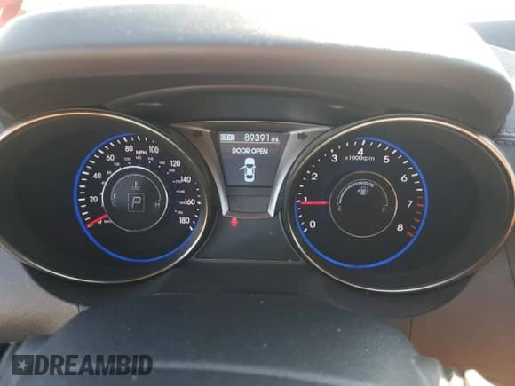 2016 Hyundai Genesis Coupe R-Spec z VIN KMHHU6KJ6GU133926, wystawiony jako Copart lot #72978424 z przebiegiem 89 391 mil mil oraz Szkoda całkowita • Salvage title. Historia ofert i sprzedaży dostępna na DreamBid. Obrazek 9.