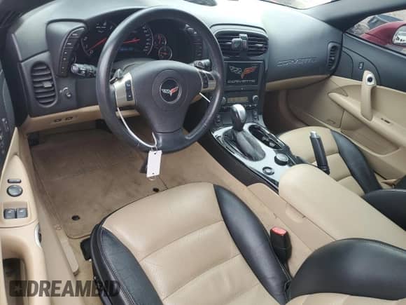 2011 Chevrolet Corvette Z16 Grand Sport 3LT с VIN 1G1YW2DW3B5108722, выставлен на аукционе Copart как лот 60314985 с пробегом 84 147 миль миль и Списание • Salvage title. История ставок и продаж доступна на DreamBid. Изображение 8.