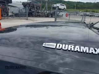 2015 Chevrolet Silverado 2500HD LTZ с VIN 1GC1KWE8XFF642344, выставлен на аукционе IAAI как лот 43053101 с пробегом 169 693 миль миль и . История ставок и продаж доступна на DreamBid. Изображение 6.