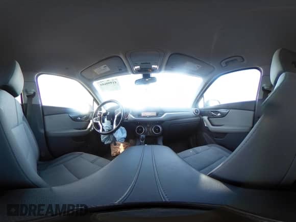 2020 Chevrolet Blazer LT с VIN 3GNKBCR49LS632879, выставлен на аукционе IAAI как лот 41990680 с пробегом 70 944 миль миль и . История ставок и продаж доступна на DreamBid. Изображение 18.