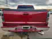 2007 Chevrolet Silverado 2500HD LT1 z VIN 1GCHK23D47F173518, wystawiony jako Copart lot #71864895 z przebiegiem Nie podano mil oraz Szkoda całkowita • Salvage title. Historia ofert i sprzedaży dostępna na DreamBid. Obrazek 6.