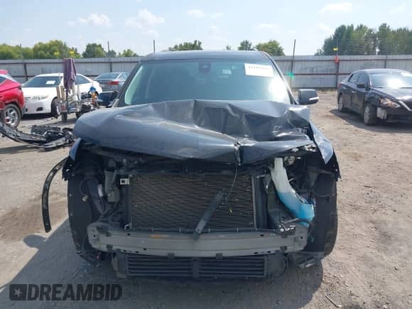 2018 Chevrolet Traverse Premier z VIN 1GNERKKW1JJ269376, wystawiony jako IAAI lot #43187600 z przebiegiem 137 649 mil mil oraz . Historia ofert i sprzedaży dostępna na DreamBid. Obrazek 13.