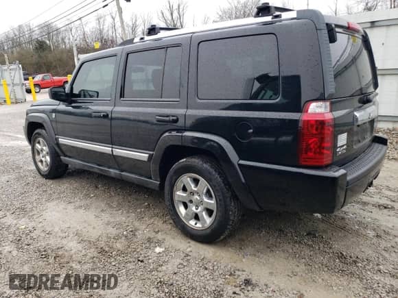 2007 Jeep Commander Limited with VIN 1J8HG58PX7C595809, listed as a Copart auction lot 71267194 with 208,211 mi miles and Non repairable. Bid and sale history available at DreamBid. Image 2.