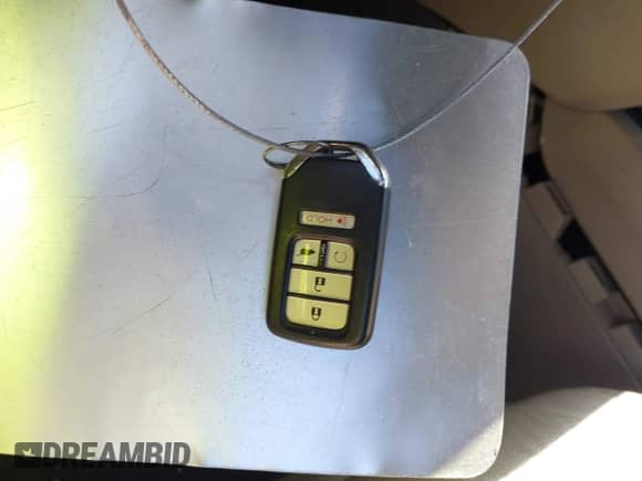 2016 Honda Pilot EX-L z VIN 5FNYF6H51GB037042, wystawiony jako IAAI lot #43400297 z przebiegiem 181 338 mil mil oraz . Historia ofert i sprzedaży dostępna na DreamBid. Obrazek 11.