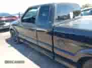 2002 Chevrolet S-10 LS с VIN 1GCCS19W328109609, выставлен на аукционе IAAI как лот 42847841 с пробегом 196 542 миль миль и . История ставок и продаж доступна на DreamBid. Изображение 6.