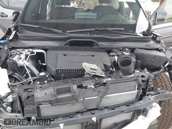 2026 Honda Passport TrailSport Elite with VIN 5FNYF9H84TB006518, listed as a IAAI auction lot 43173762 with 9,713 mi miles and . Bid and sale history available at DreamBid. Image 10.