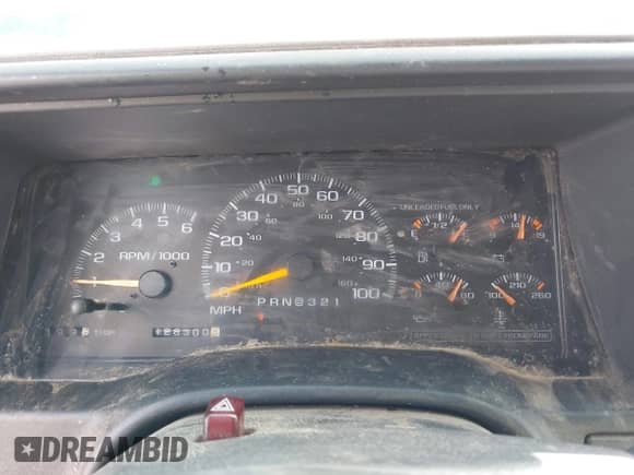 1998 Chevrolet Silverado 2500 с VIN 1GCGC29J9WE193841, выставлен на аукционе IAAI как лот 43265659 с пробегом 128 300 миль миль и . История ставок и продаж доступна на DreamBid. Изображение 7.