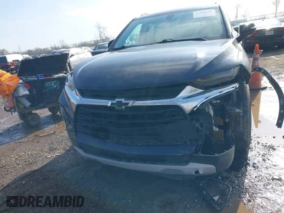 2020 Chevrolet Blazer LT с VIN 3GNKBCR49LS632879, выставлен на аукционе IAAI как лот 41990680 с пробегом 70 944 миль миль и . История ставок и продаж доступна на DreamBid. Изображение 12.