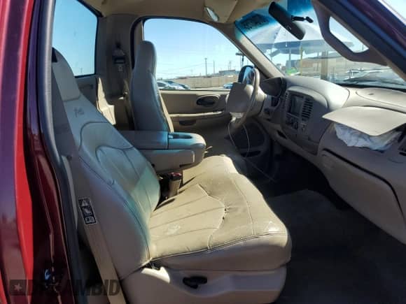 1999 Ford F-150 XL z VIN 1FTRF17L7XKB29041, wystawiony jako Copart lot #87046755 z przebiegiem Nie podano mil oraz Szkoda całkowita • Salvage title. Historia ofert i sprzedaży dostępna na DreamBid. Obrazek 10.