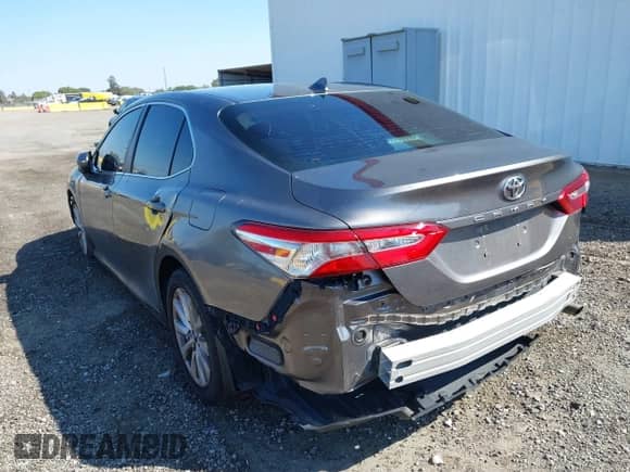 2019 Toyota Camry SE z VIN 4T1B11HK5KU750793, wystawiony jako IAAI lot #43209555 z przebiegiem 144 832 mil mil oraz . Historia ofert i sprzedaży dostępna na DreamBid. Obrazek 3.