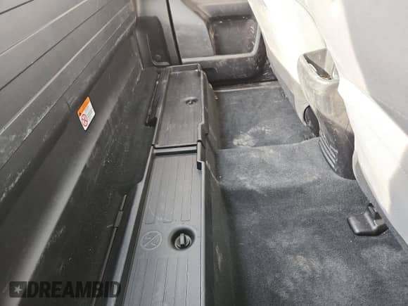 2023 Toyota Tacoma SR z VIN 3TYRX5GN5PT070381, wystawiony jako Copart lot #71418715 z przebiegiem 83 235 mil mil oraz Szkoda całkowita • Salvage title. Historia ofert i sprzedaży dostępna na DreamBid. Obrazek 10.