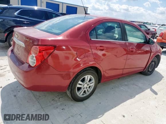 2014 Chevrolet Sonic LT с VIN 1G1JC5SH3E4124381, выставлен на аукционе Copart как лот 71247205 с пробегом 151 381 миль миль и Чистый • Clean title. История ставок и продаж доступна на DreamBid. Изображение 3.