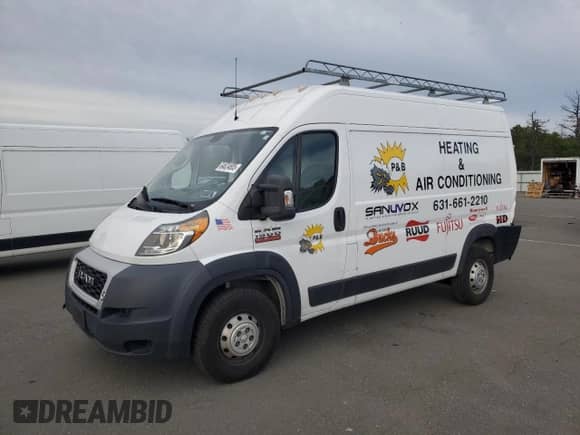 2020 Ram ProMaster Cargo z VIN 3C6TRVBG3LE106004, wystawiony jako Copart lot #84624805 z przebiegiem 103 209 mil mil oraz Szkoda całkowita • Salvage title. Historia ofert i sprzedaży dostępna na DreamBid. Obrazek 1.