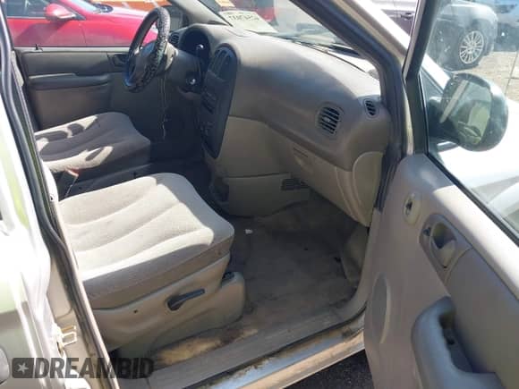 2003 Dodge Caravan SE с VIN 1D4GP25R43B282684, выставлен на аукционе IAAI как лот 42547037 с пробегом 191 960 миль миль и . История ставок и продаж доступна на DreamBid. Изображение 5.