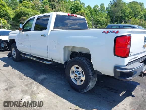 2016 Chevrolet Silverado 2500HD Work Truck с VIN 1GC1KUEG6GF256324, выставлен на аукционе IAAI как лот 42234540 с пробегом 131 561 миль миль и . История ставок и продаж доступна на DreamBid. Изображение 3.