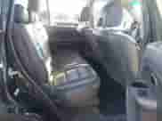 2006 Honda Pilot EX-L z VIN 5FNYF285X6B001714, wystawiony jako IAAI lot #43431275 z przebiegiem 196 451 mil mil oraz . Historia ofert i sprzedaży dostępna na DreamBid. Obrazek 8.