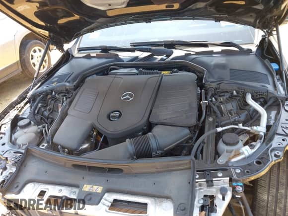 2023 Mercedes-Benz C 300 with VIN W1KAF4HB4PR143139, listed as a IAAI auction lot 42681184 with 33,510 mi miles and . Bid and sale history available at DreamBid. Image 10.