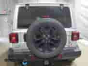 2024 Jeep Wrangler Sahara с VIN 1C4RJXP66RW147442, выставлен на аукционе Copart как лот 84860105 с пробегом Не указан миль и Списание • Salvage title. История ставок и продаж доступна на DreamBid. Изображение 6.