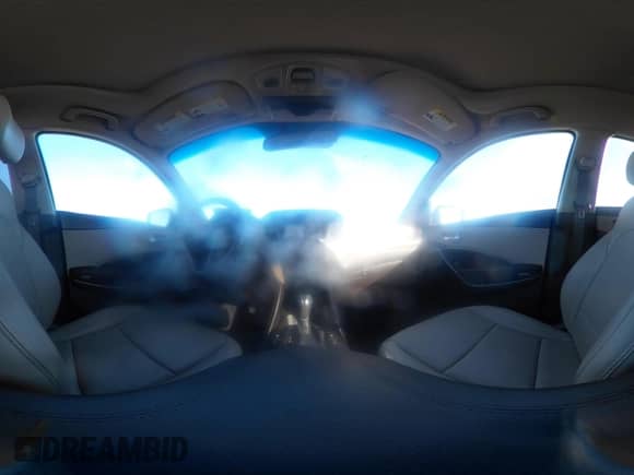 2018 Hyundai Santa Fe 2.4L с VIN 5NMZUDLB7JH107578, выставлен на аукционе IAAI как лот 43365346 с пробегом 42 510 миль миль и . История ставок и продаж доступна на DreamBid. Изображение 19.