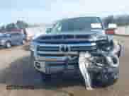 2017 Toyota Tundra Platinum с VIN 5TFAY5F15HX627757, выставлен на аукционе IAAI как лот 41155707 с пробегом 90 675 миль миль и . История ставок и продаж доступна на DreamBid. Изображение 6.