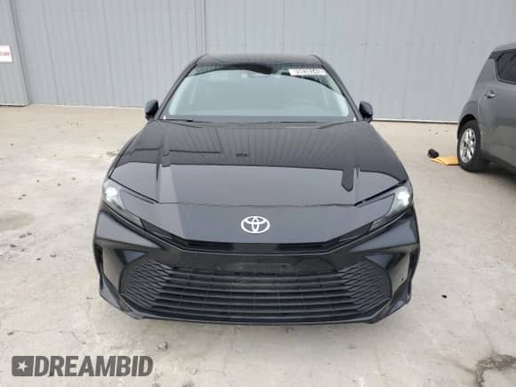 2025 Toyota Camry LE с VIN 4T1DAACK2SU587570, выставлен на аукционе Copart как лот 89838345 с пробегом 13 650 миль миль и Чистый • Clean title. История ставок и продаж доступна на DreamBid. Изображение 5.