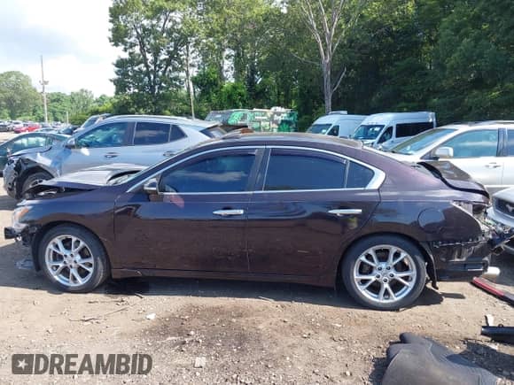 2012 Nissan Maxima S с VIN 1N4AA5AP2CC838761, выставлен на аукционе IAAI как лот 42705392 с пробегом 108 427 миль миль и . История ставок и продаж доступна на DreamBid. Изображение 14.