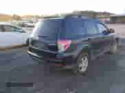 2010 Subaru Forester X с VIN JF2SH6BC8AG768637, выставлен на аукционе IAAI как лот 43417282 с пробегом 178 271 миль миль и . История ставок и продаж доступна на DreamBid. Изображение 4.