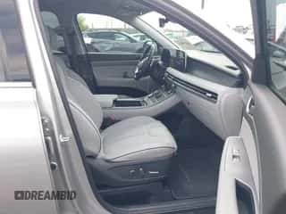 2024 Hyundai Palisade SEL с VIN KM8R4DGE6RU737001, выставлен на аукционе IAAI как лот 43095820 с пробегом 8 980 миль миль и . История ставок и продаж доступна на DreamBid. Изображение 5.